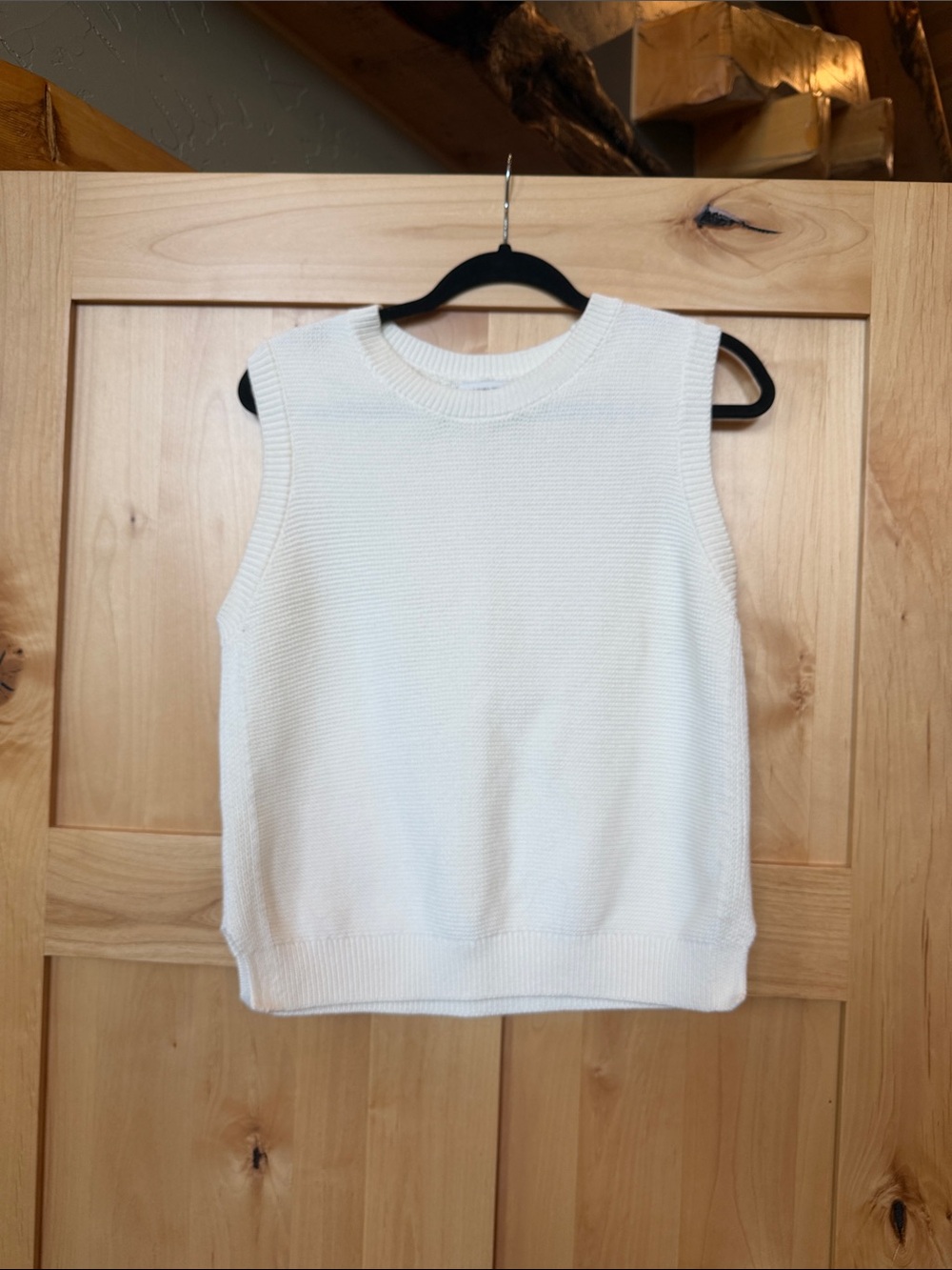 Banana Republic 100% Cotton Knit Sweater Vest Size M, Ivory/Cream